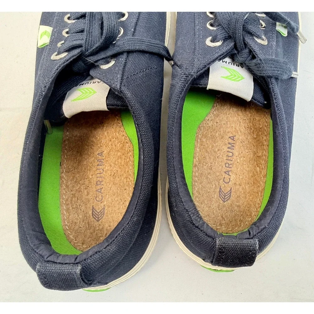 Cariuma OCA Low Canvas Sneakers Mens 9.5 Womens 11 Navy Blue Low Top